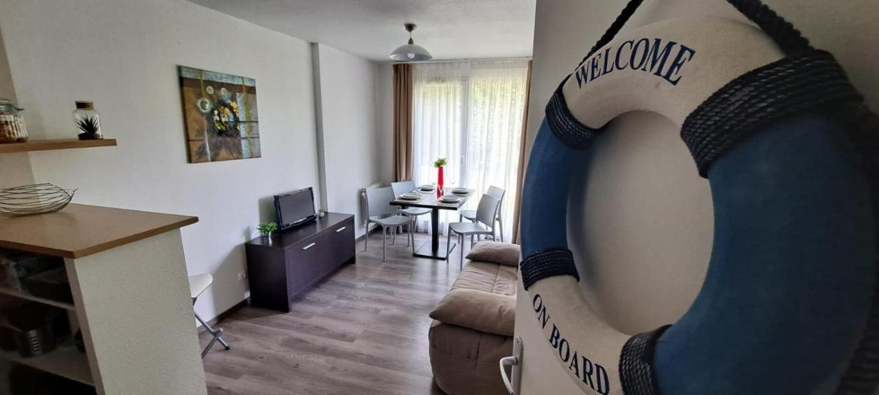 Le Voilier. Honfleur T2 Dans Residence Avec Piscine Équemauville Exterior foto